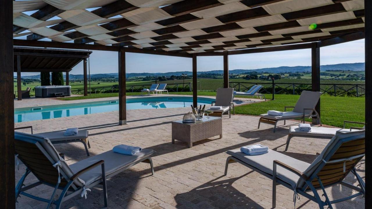 Boschi Salviati Villa Marciano della Chiana Luaran gambar